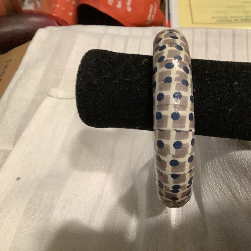 Decoupage Bangle - Picture 4 of 4